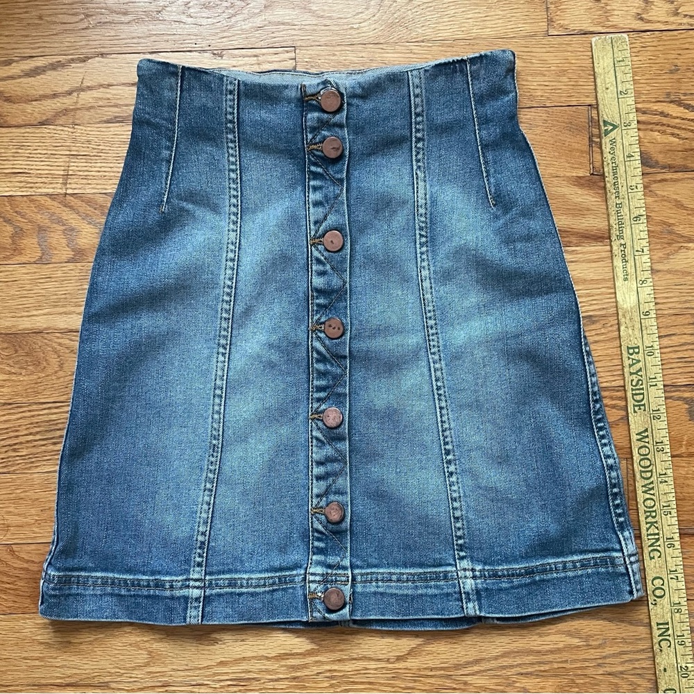 NWT - A-line denim mini by H&M, sz 00